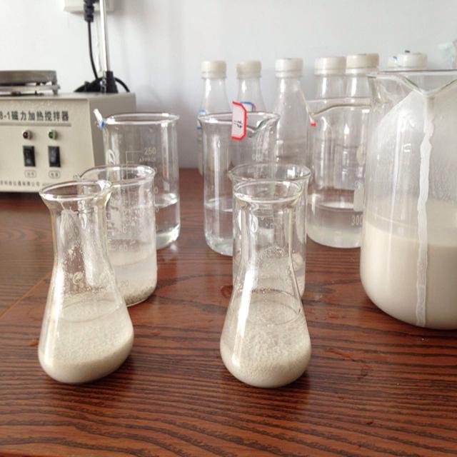 聚丙烯酰胺用量一噸水配多少量?